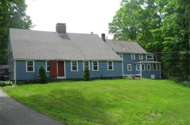 Hazen - Kimball - Aldrich House 225 East Main St c 1710