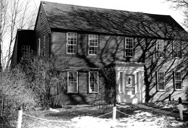 Silloway, Joseph Tavern 22 Wharf Ln. Haverhill MA c 1670 