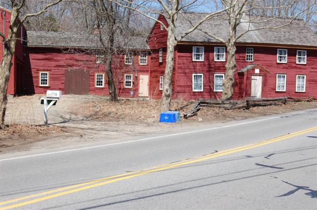 The eastern (right) side of the house at 9 Andover St. was built in 1711, and the western portion, to the left of the entryway, was built in 1713.