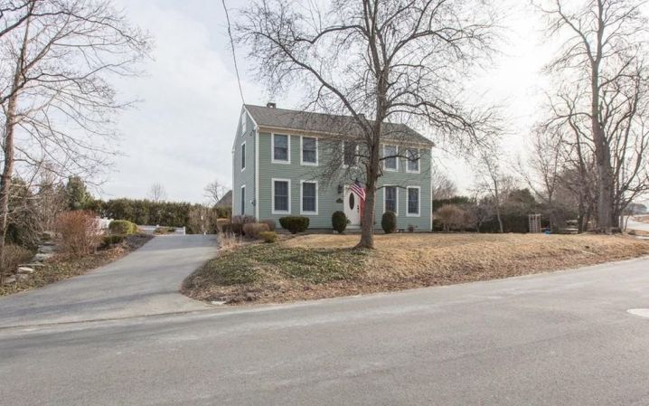 Currier, Asa - Richardson, Jonas House 70 Currier St Methuen r 1750