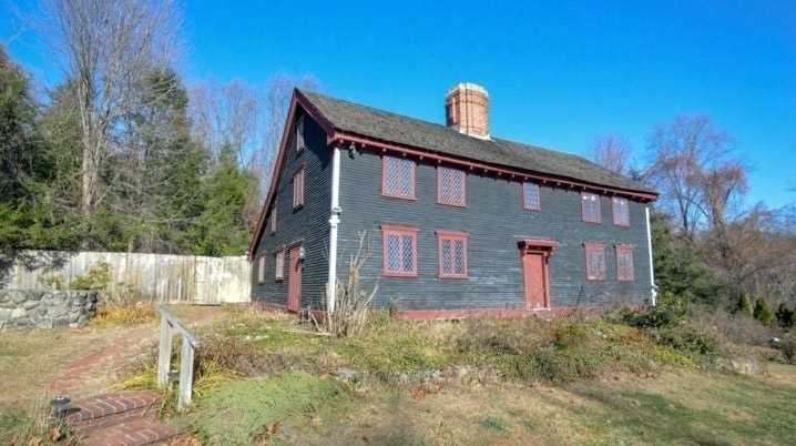 86 Howlett St., Topsfield MA