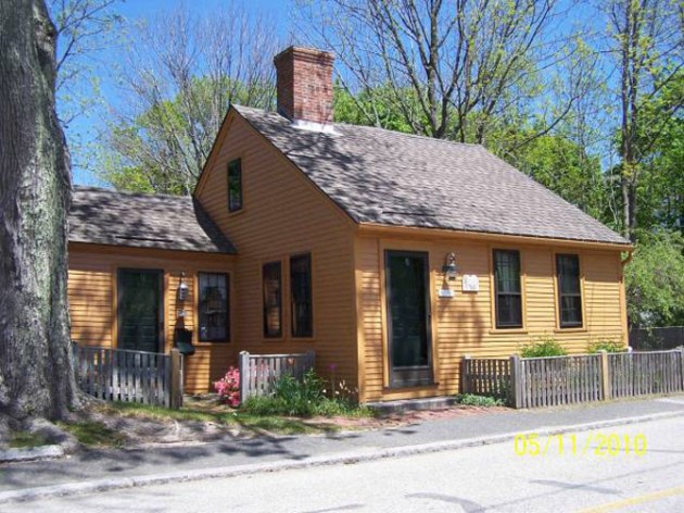 GLO.556 -- Langsford House 1114 Washington St, Gloucester