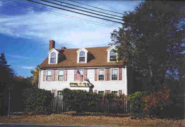 GLO.1115 -- Gilbert - Butler - Stanley House 729 Western Ave, Gloucester