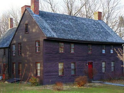 The Tristam Coffin House, 14 High Rd., Newbury MA&nbsp;(1678)