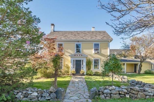 236 Sagamore St., Hamilton MA